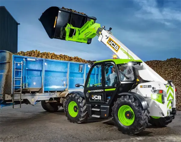 Image of a JCB Hydrogen tractor